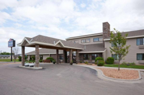 AmericInn by Wyndham Thief River Falls